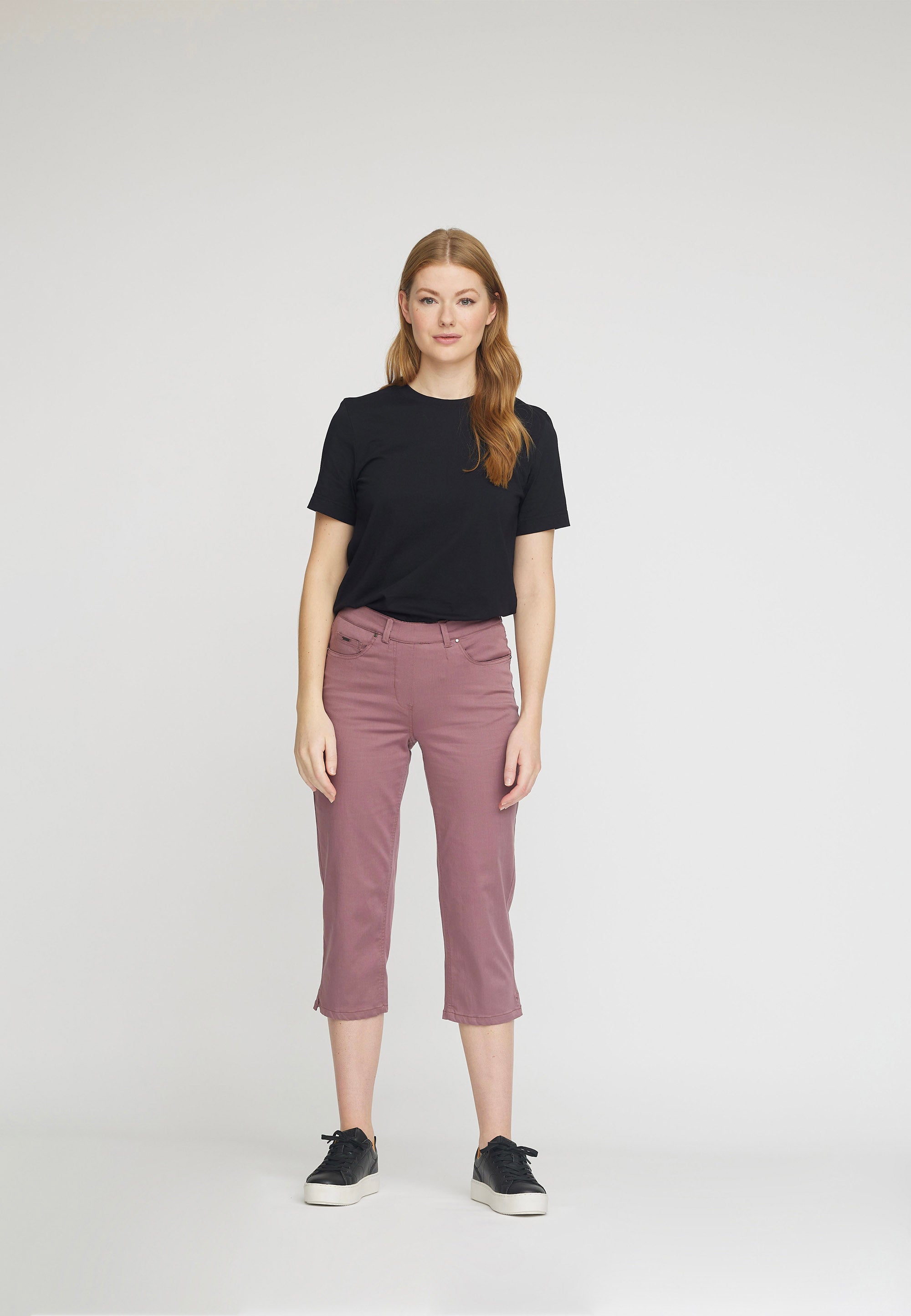 LAURIE  Hannah Regular Capri Medium Length Trousers REGULAR 32000 Faded Grape